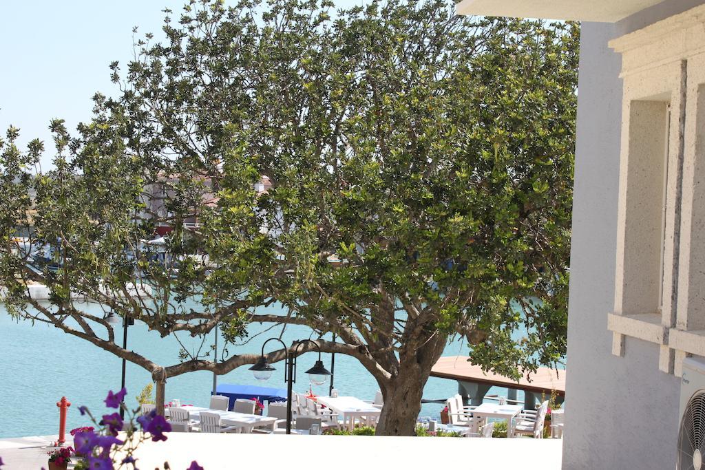 Port Villa Deniz 阿拉恰特 外观 照片