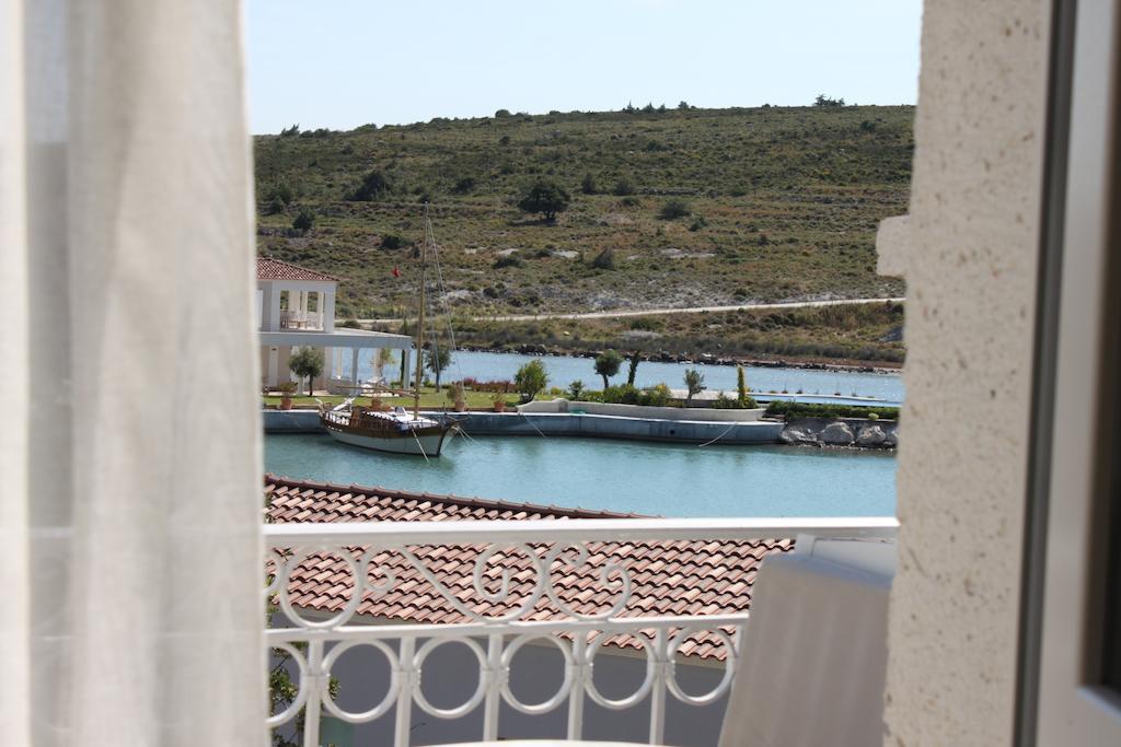 Port Villa Deniz 阿拉恰特 外观 照片
